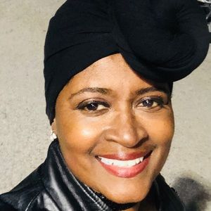 Meet your Posher, Ludeen